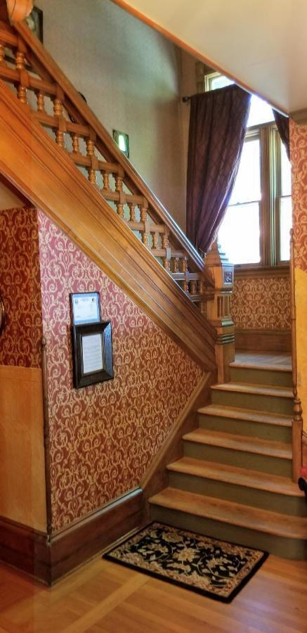Historic Victorian Inn Су-Фолс Экстерьер фото
